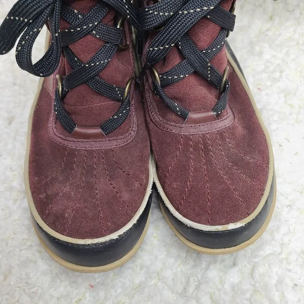 Sorel Tivoli ll Waterproof Suede Fleece Lined  Burgundy Suede Short Lace-up Ankl